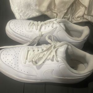Used white shoes size 10 little stained wash ‘‘em with bleach Nike